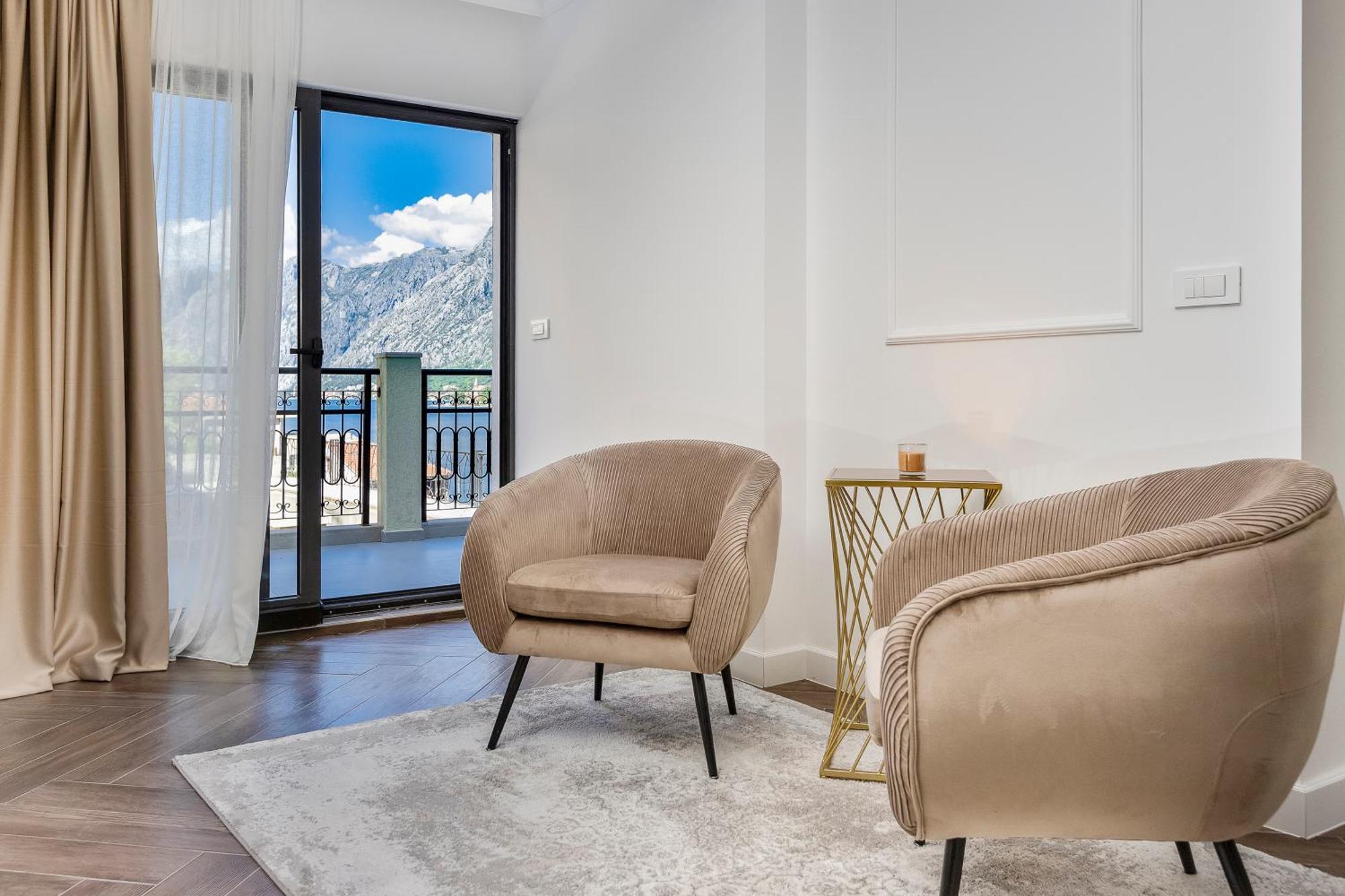 Dekaderon Lux Apartments Kotor Exteriör bild