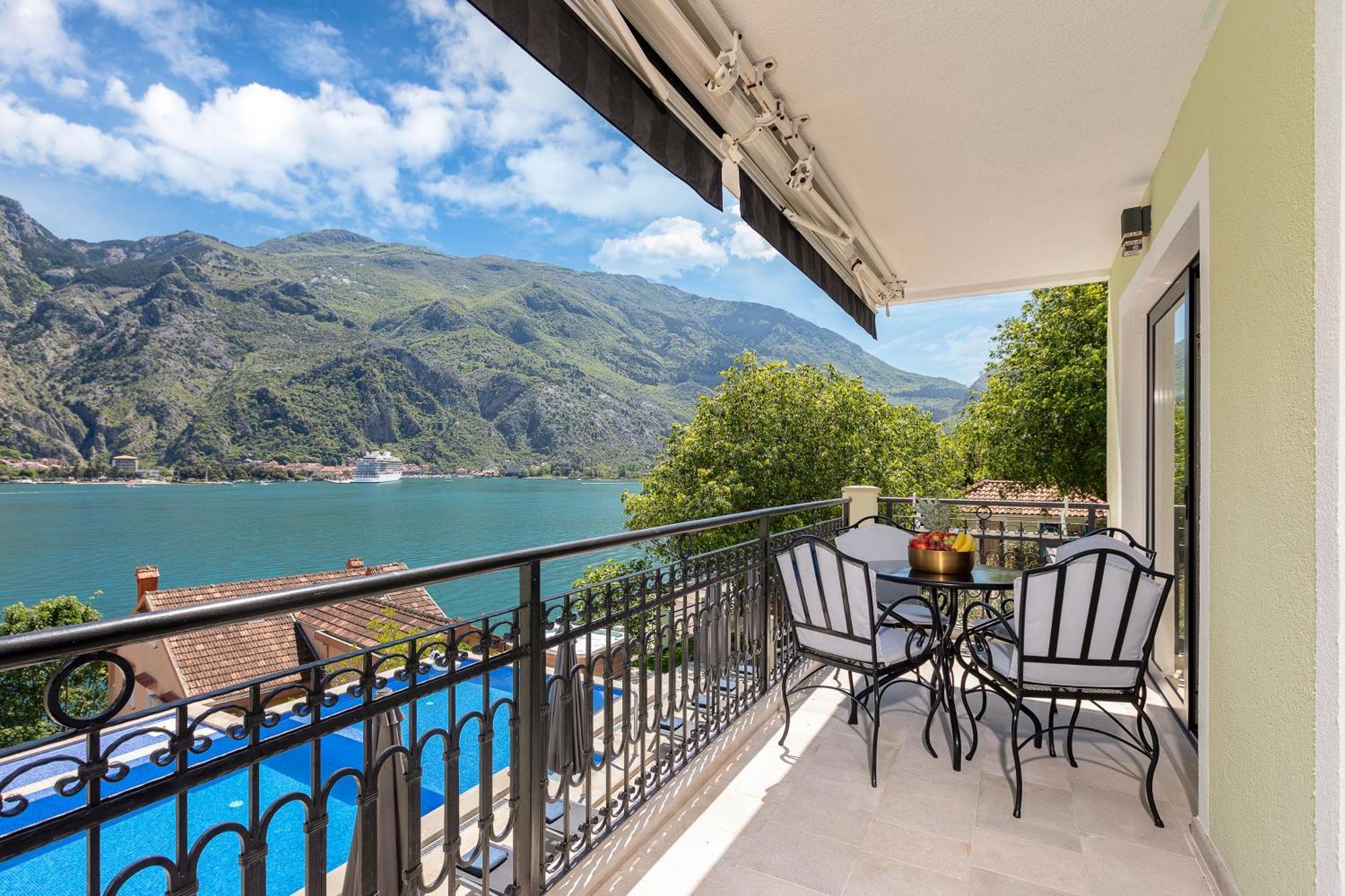 Dekaderon Lux Apartments Kotor Exteriör bild