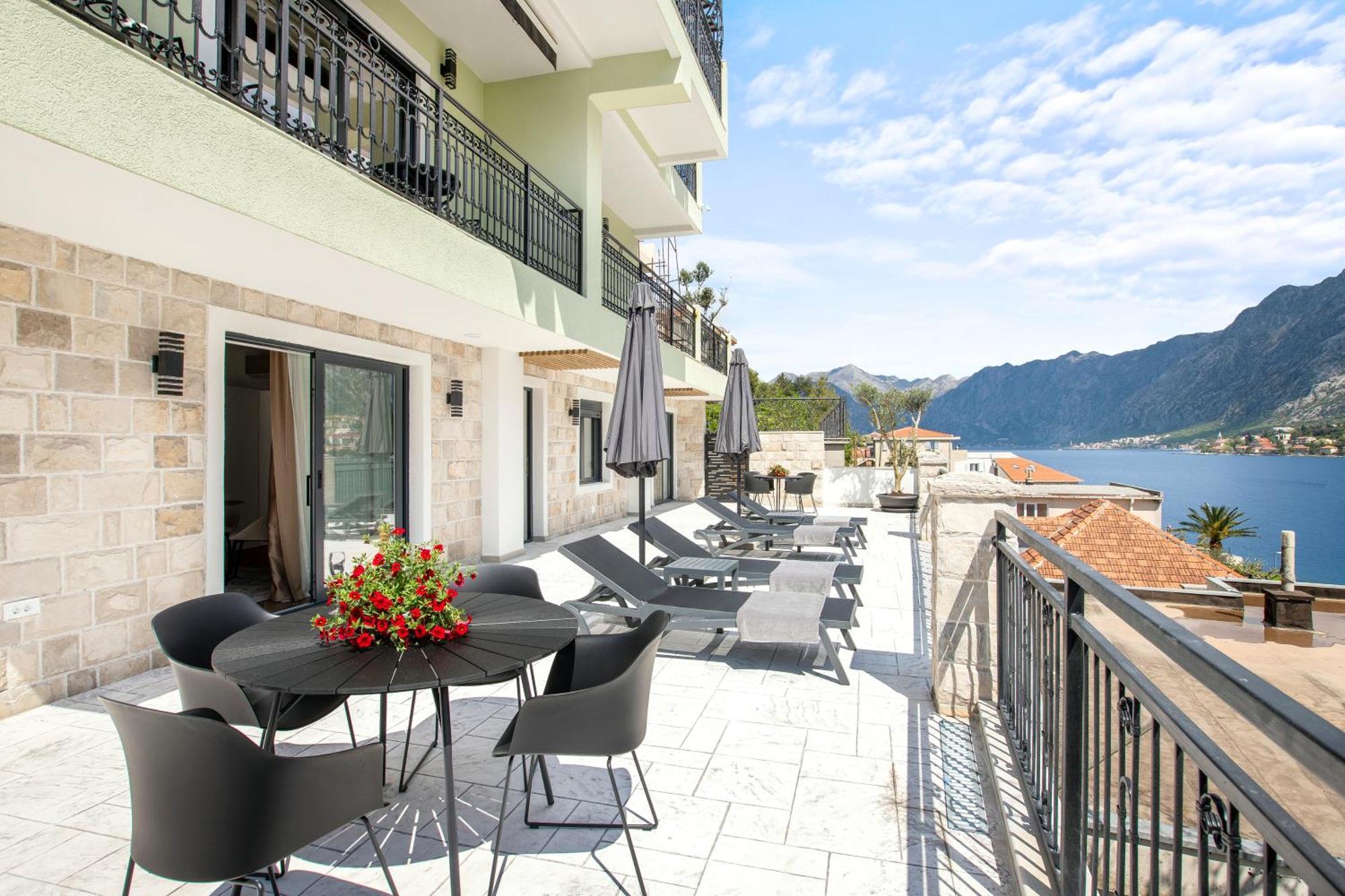 Dekaderon Lux Apartments Kotor Exteriör bild